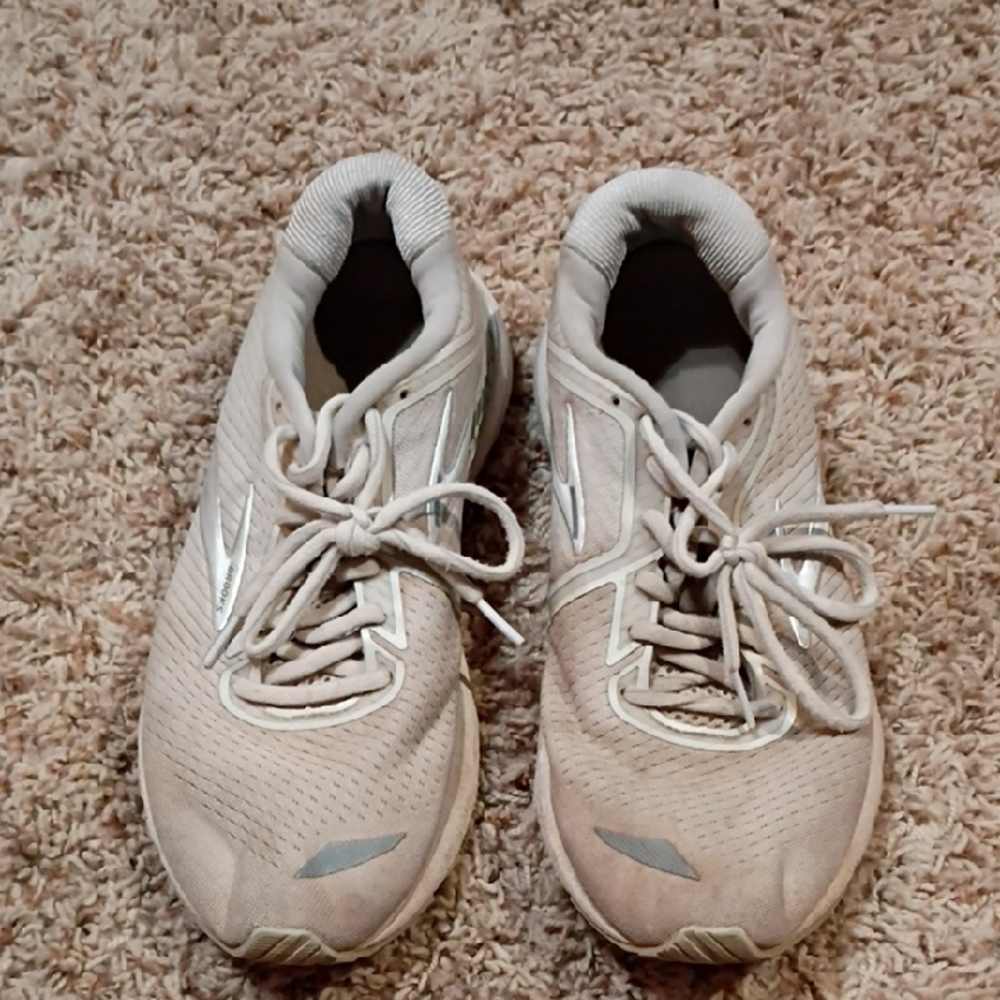 White Athletic Sneakers with Silver Accents